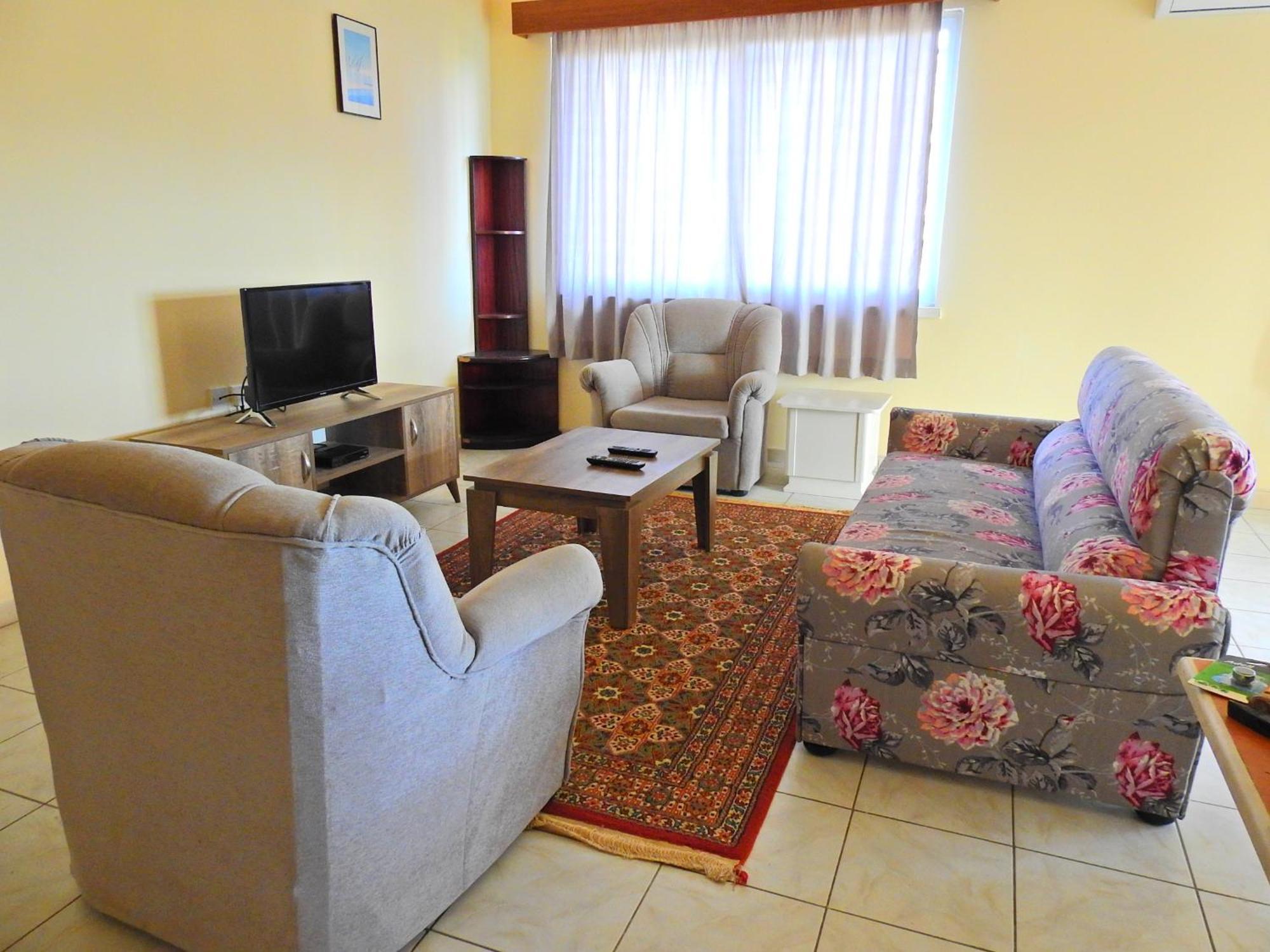 Ertunalp Apartment Famagusta  Zewnętrze zdjęcie