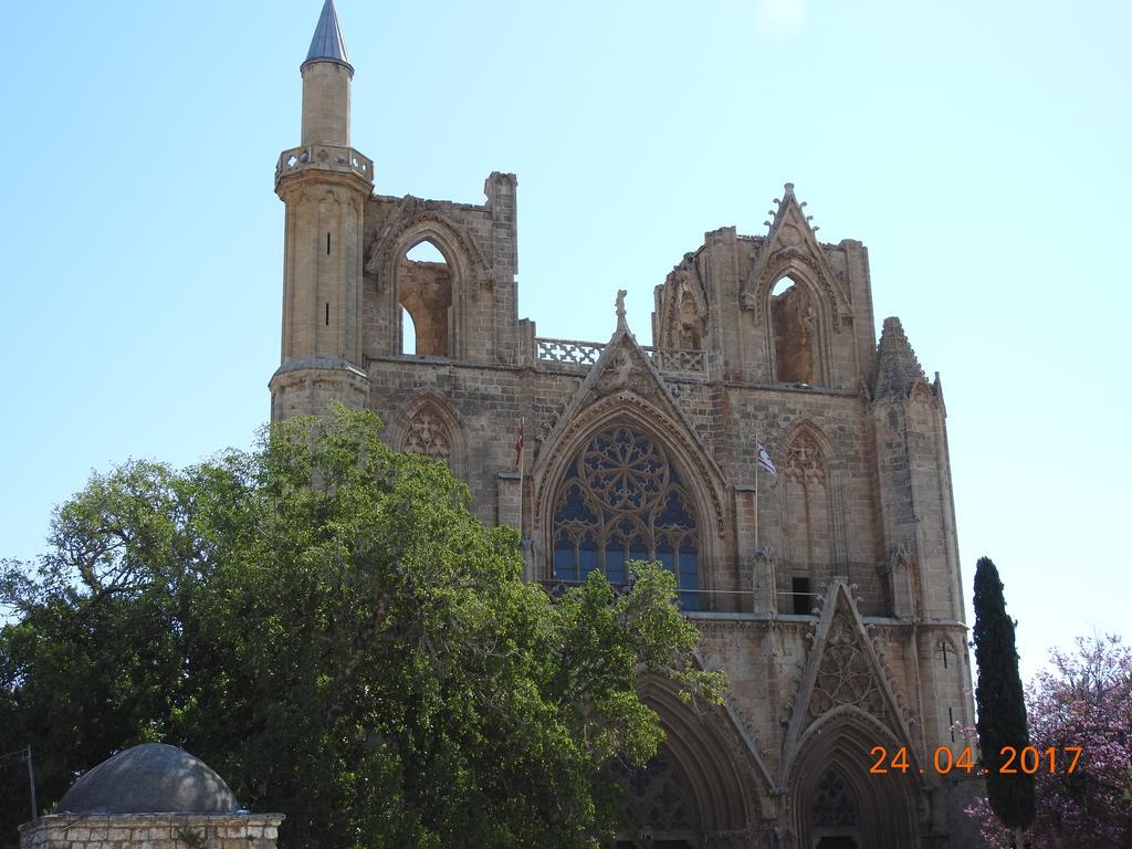Ertunalp Apartment Famagusta  Zewnętrze zdjęcie