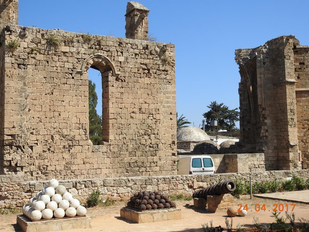 Ertunalp Apartment Famagusta  Zewnętrze zdjęcie