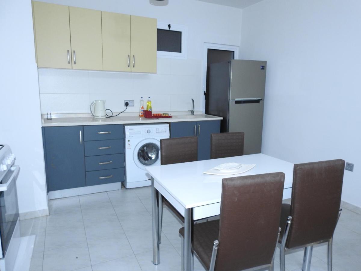 Ertunalp Apartment Famagusta  Zewnętrze zdjęcie